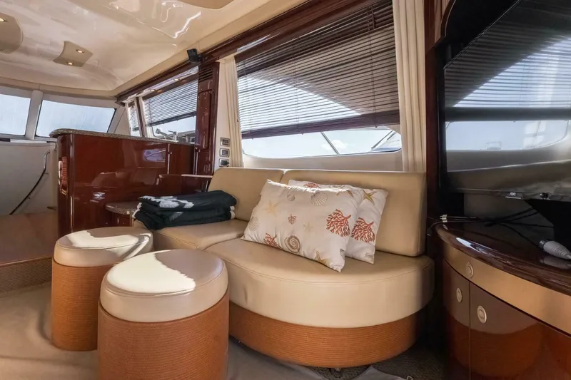 Slide: The Image of Sea Ray 58 Sedan Bridge 2008 - 21