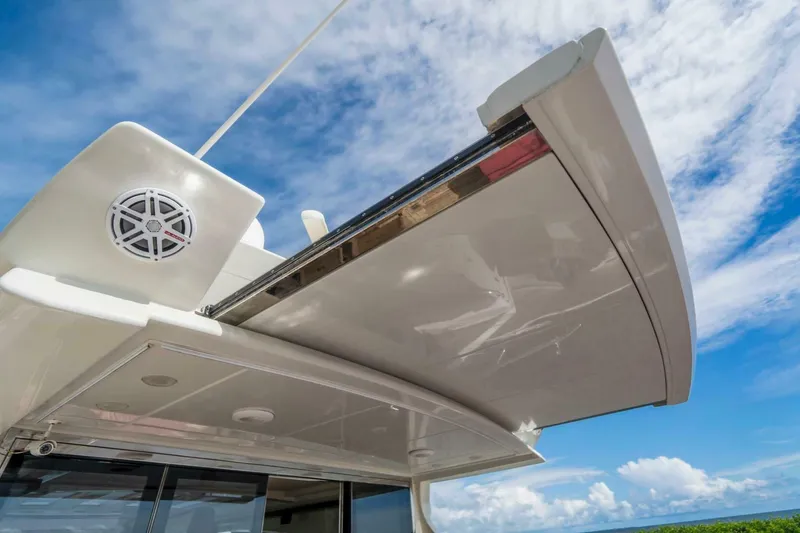 Slide: The Image of Azimut 68S 2007 - 12