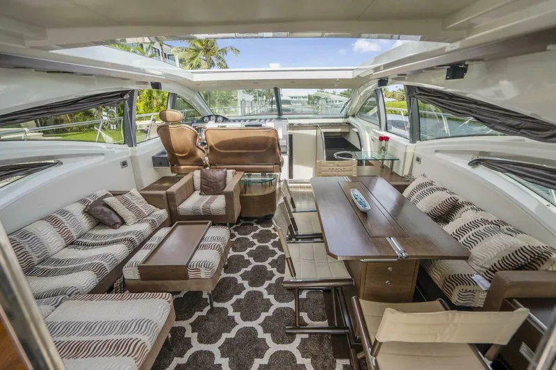 Slide: The Image of Azimut 68S 2007 - 17