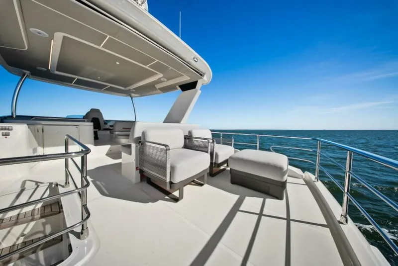 Slide: The Image of Absolute Navetta 53 2025 - 38