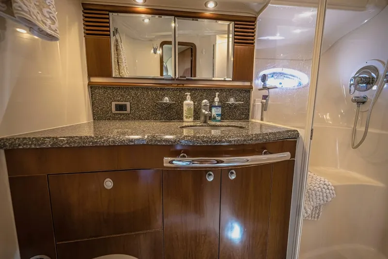 Slide: The Image of Sea Ray 500 Sundancer 2005 - 38