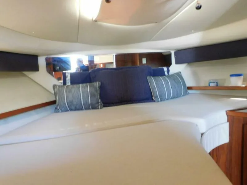 Slide: The Image of Tiara 3500 Express 1995 - 25