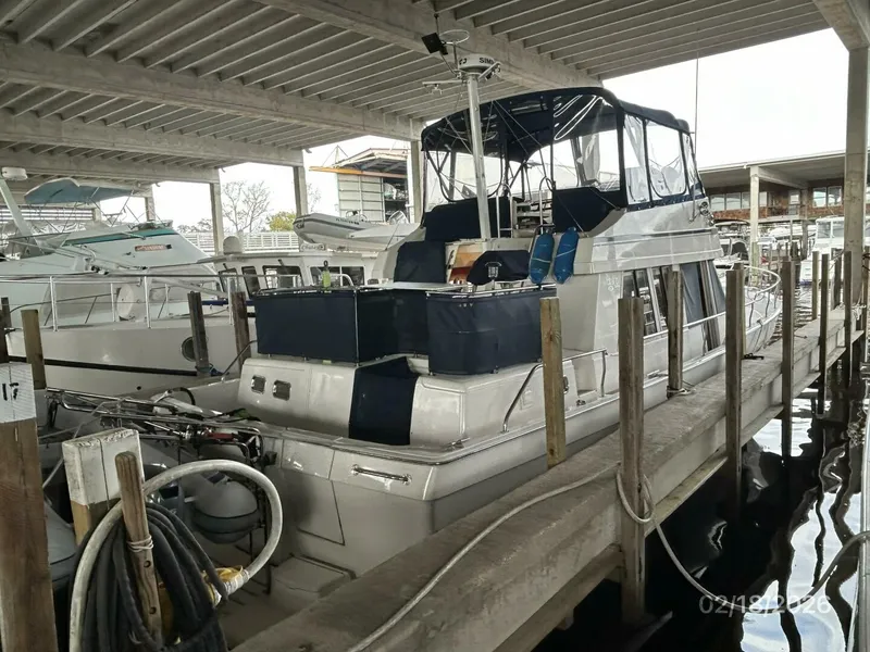 Slide: The Image of Mainship 430 2004 - 2