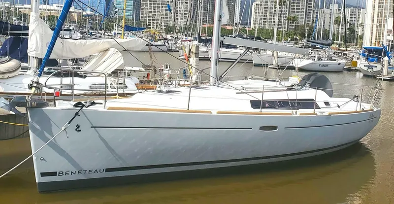 The Image of Beneteau Oceanis 2015 - 0