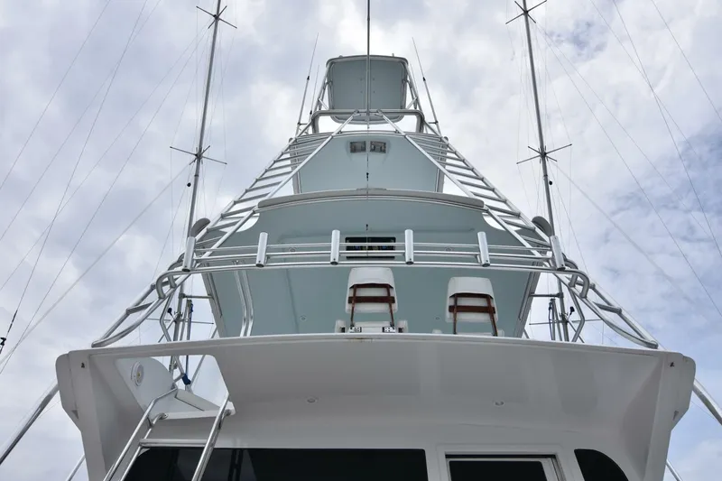 Slide: The Image of Viking 58 Convertible 1999 - 10