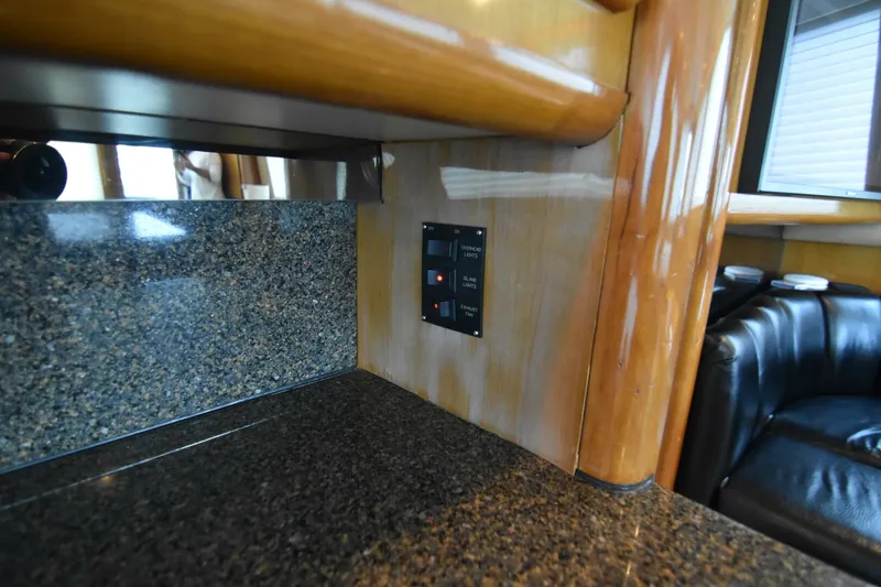 Slide: The Image of Viking 58 Convertible 1999 - 19
