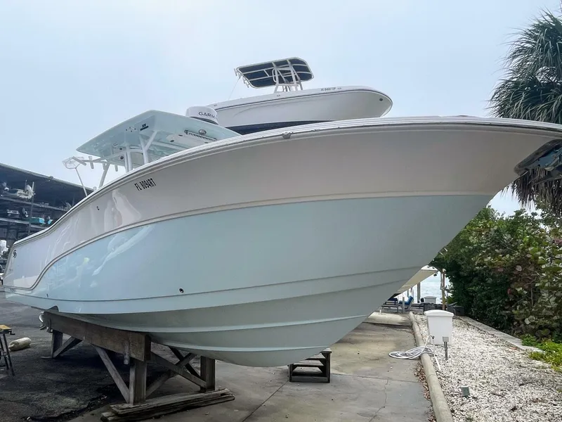Slide: The Image of Sea Fox 328 Commander 2019 - 2