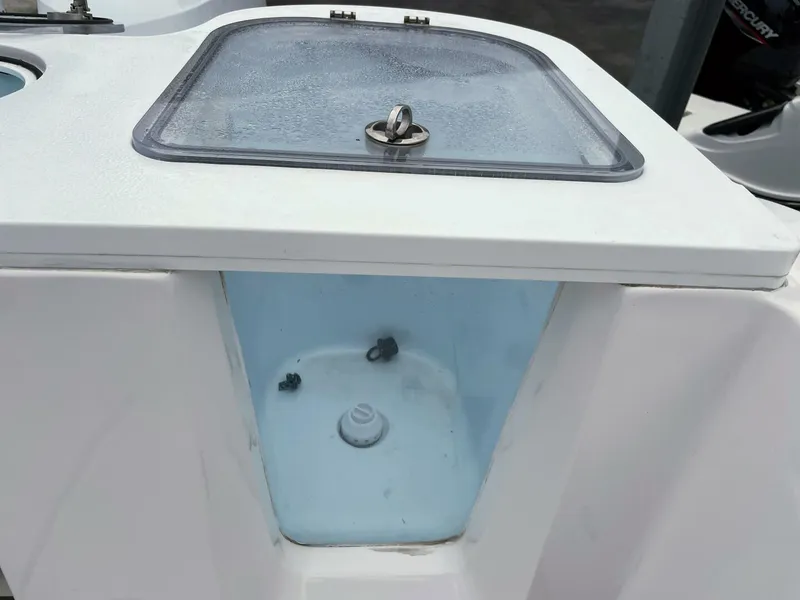 Slide: The Image of Sea Fox 328 Commander 2019 - 22