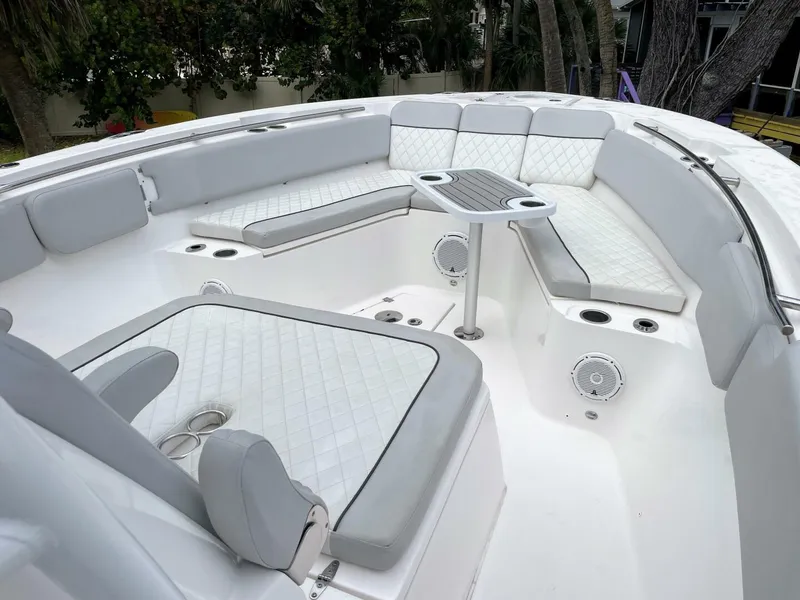 Slide: The Image of Sea Fox 328 Commander 2019 - 62