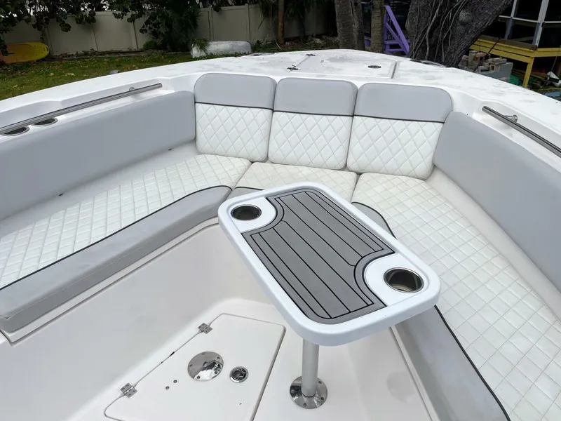 Slide: The Image of Sea Fox 328 Commander 2019 - 63