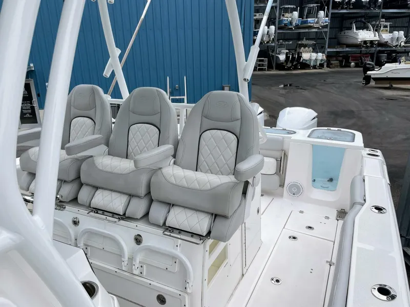 Slide: The Image of Sea Fox 328 Commander 2019 - 64