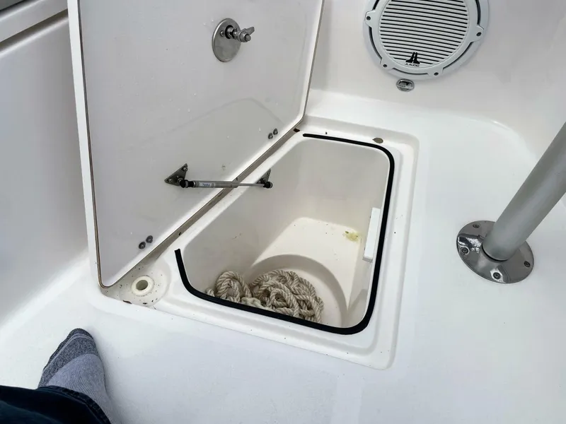 Slide: The Image of Sea Fox 328 Commander 2019 - 69