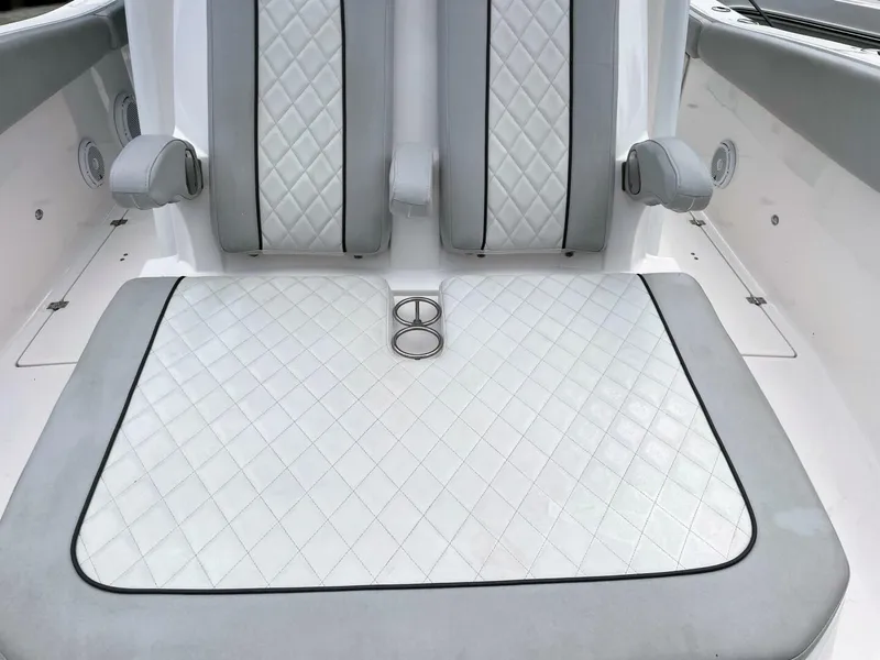 Slide: The Image of Sea Fox 328 Commander 2019 - 74