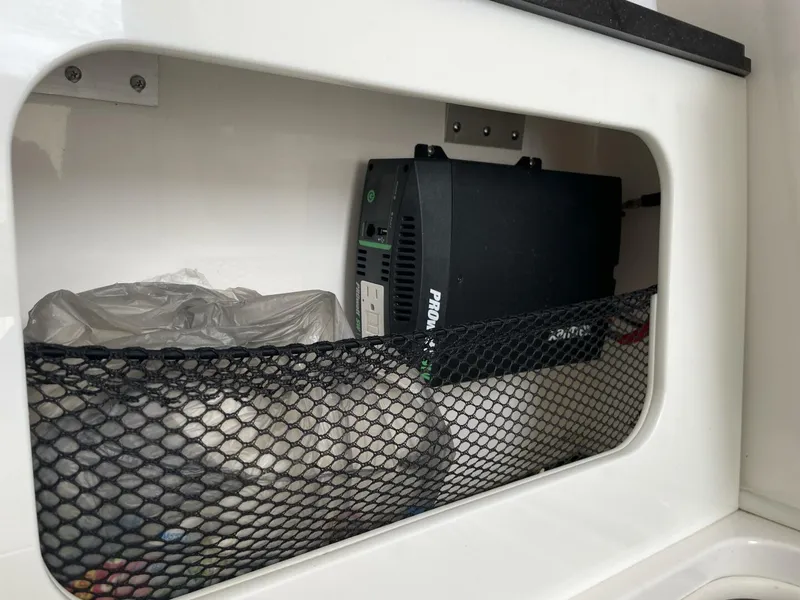 Slide: The Image of Sea Fox 328 Commander 2019 - 78