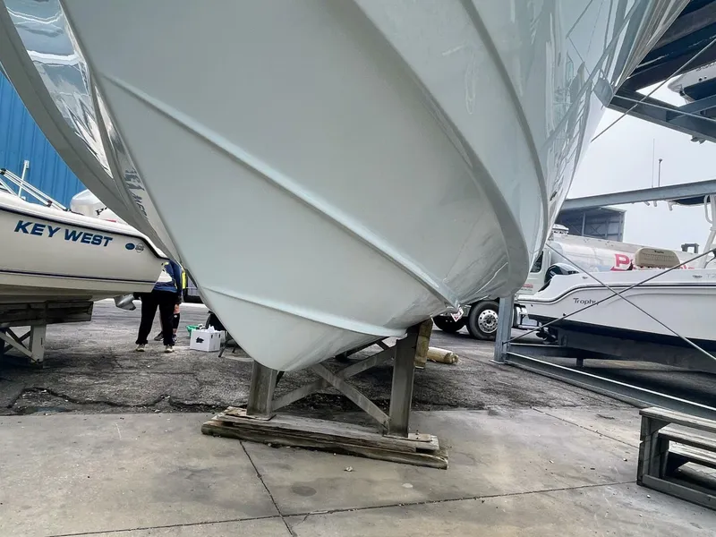 Slide: The Image of Sea Fox 328 Commander 2019 - 8