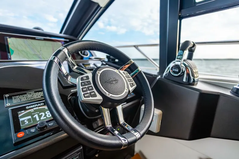Slide: The Image of Sunseeker Predator 60 EVO 2021 - 28
