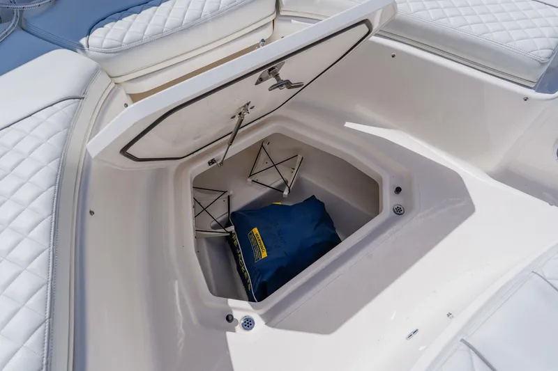 Slide: The Image of Pursuit S 378 Sport 2022 - 10
