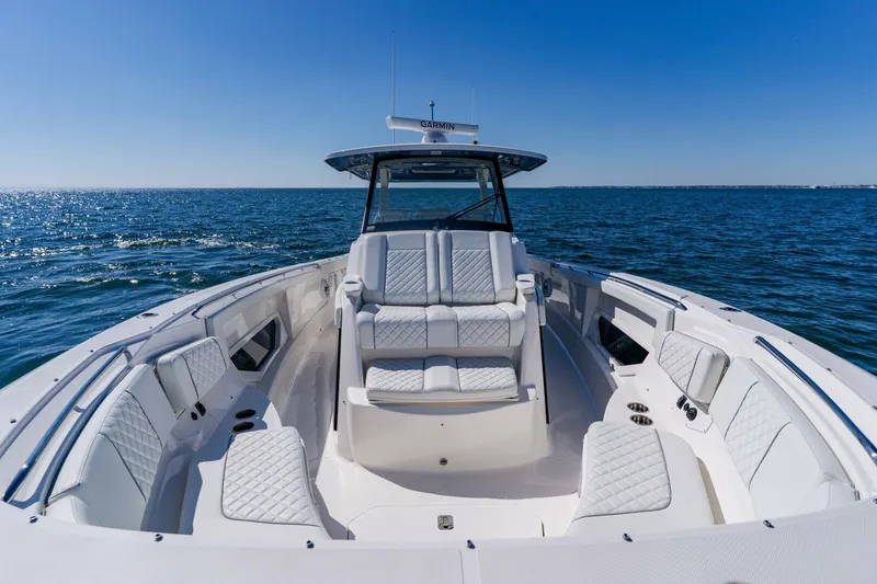 Slide: The Image of Pursuit S 378 Sport 2022 - 11
