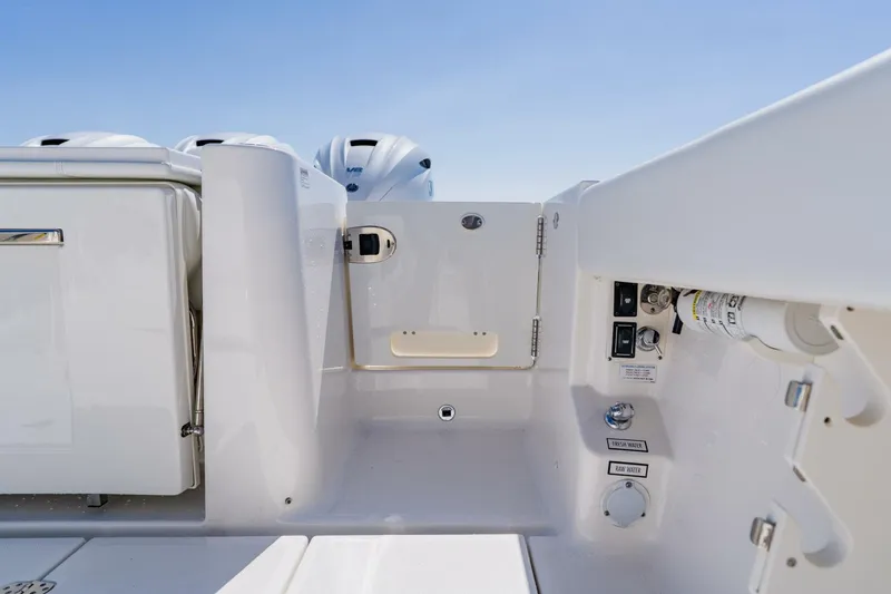 Slide: The Image of Pursuit S 378 Sport 2022 - 42