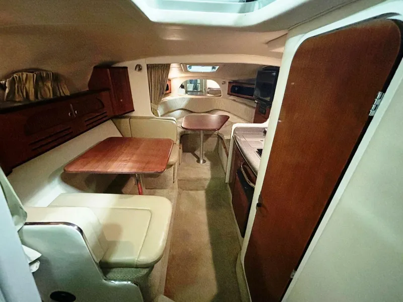 Slide: The Image of Sea Ray 280 sundancer 2007 - 17