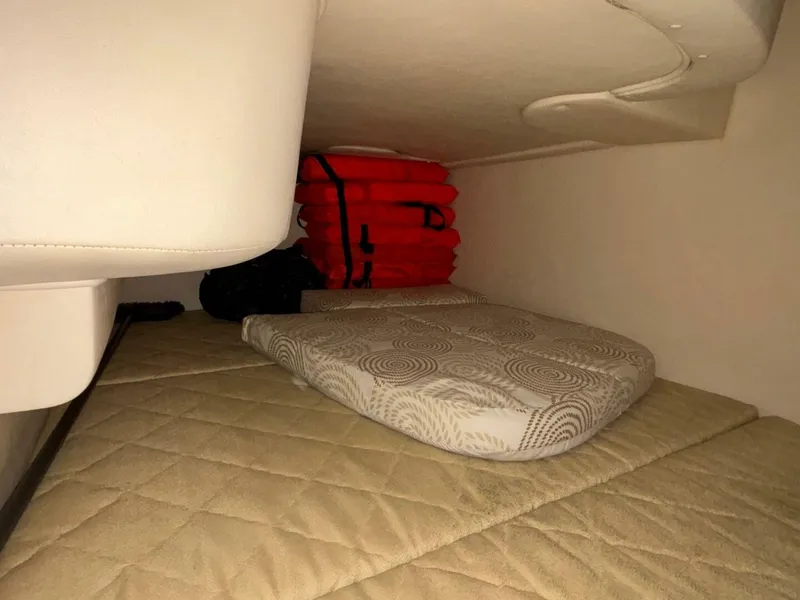 Slide: The Image of Sea Ray 280 sundancer 2007 - 25