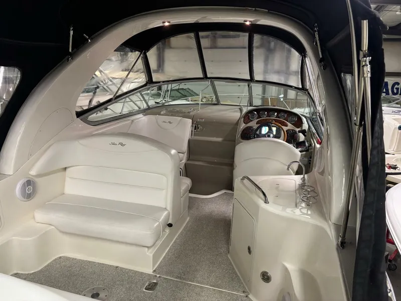 Slide: The Image of Sea Ray 280 sundancer 2007 - 8