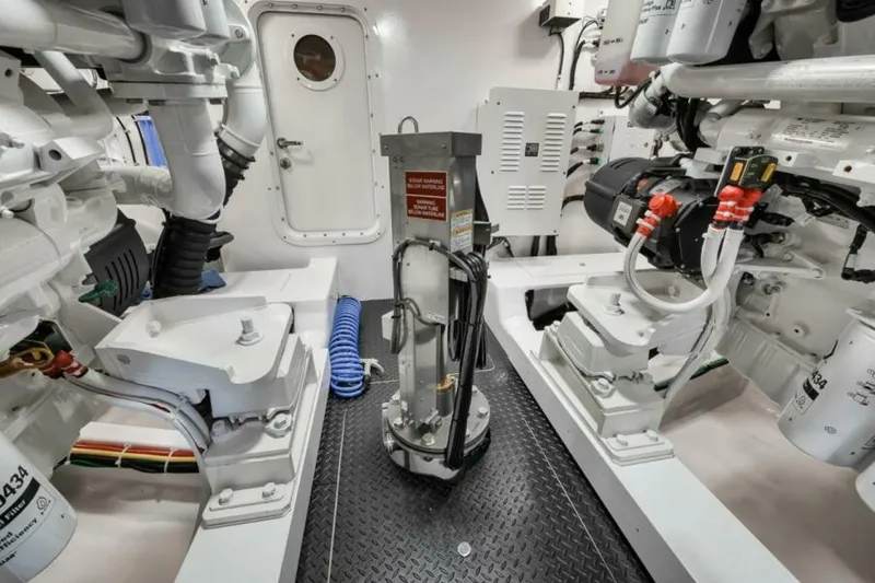 Slide: The Image of Viking 72 Skybridge 2024 - 52