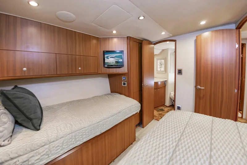 Slide: The Image of Viking 52 Sport Coupe 2010 - 34