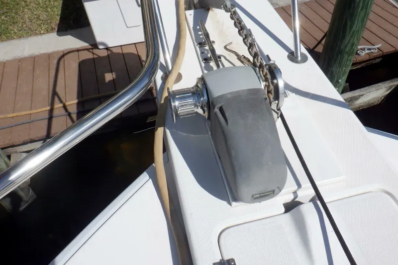 Slide: The Image of Mainship 430 Trawler 2002 - 11