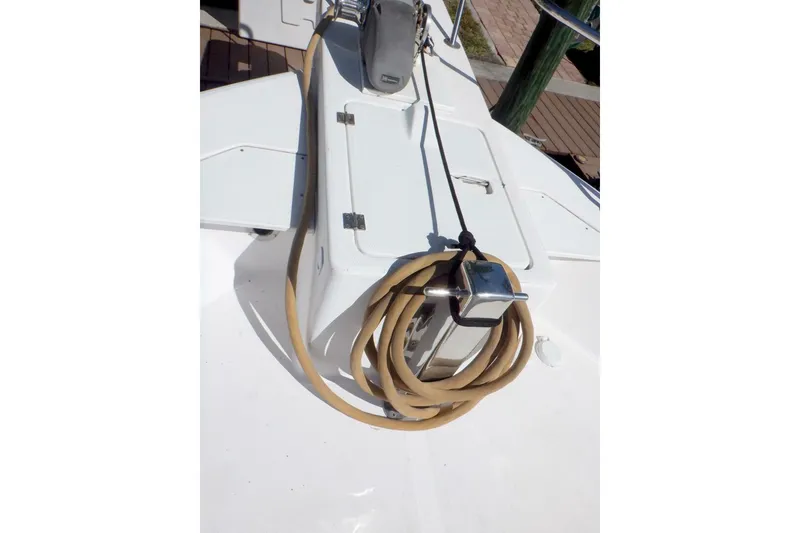 Slide: The Image of Mainship 430 Trawler 2002 - 12