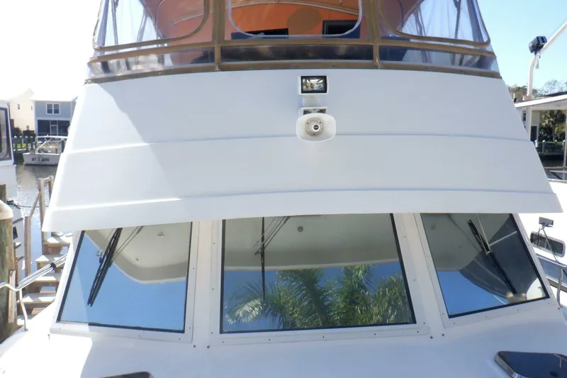 Slide: The Image of Mainship 430 Trawler 2002 - 14