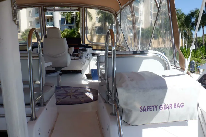 Slide: The Image of Mainship 430 Trawler 2002 - 19