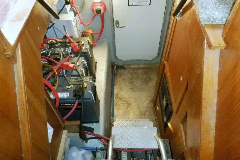 Slide: The Image of Mainship 430 Trawler 2002 - 69