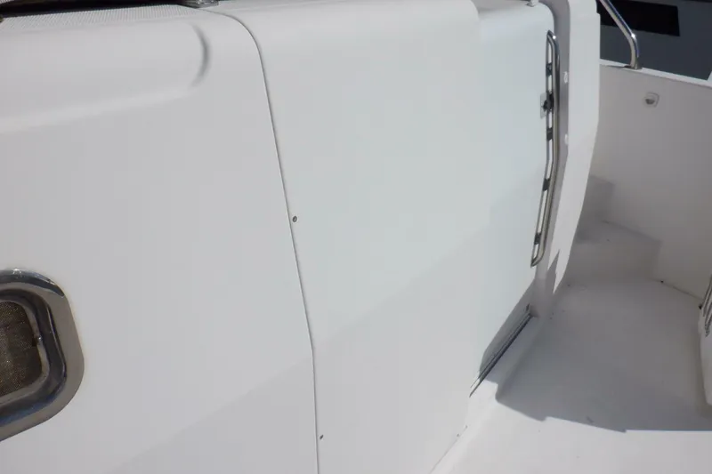 Slide: The Image of Mainship 430 Trawler 2002 - 7