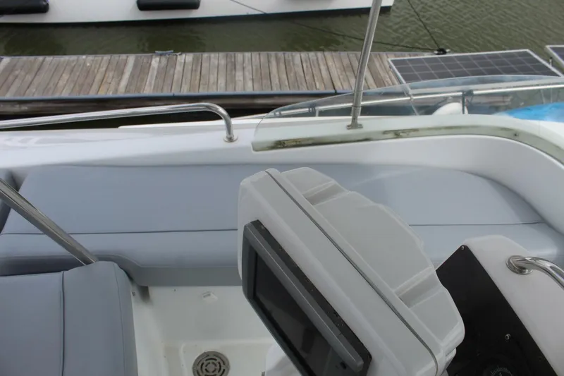 Slide: The Image of Lagoon 43 Power Cat 2004 - 41