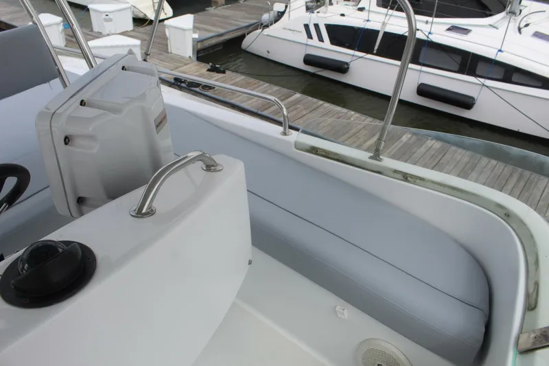 Slide: The Image of Lagoon 43 Power Cat 2004 - 45
