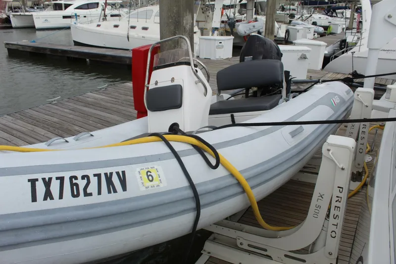Slide: The Image of Lagoon 43 Power Cat 2004 - 57