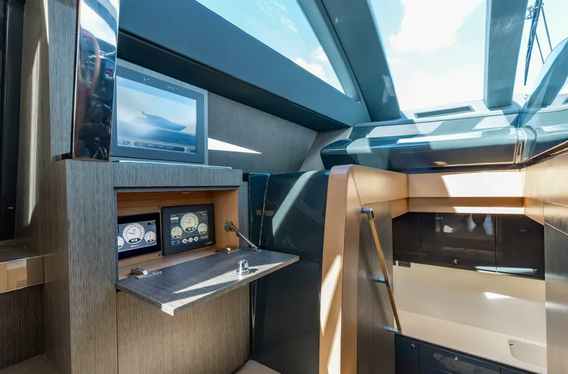 Slide: The Image of Riva 86 Domino 2014 - 37