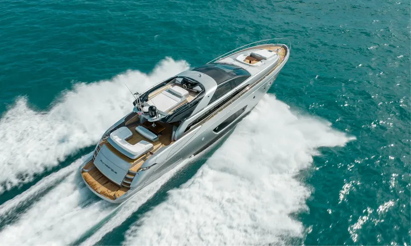 Slide: The Image of Riva 86 Domino 2014 - 5