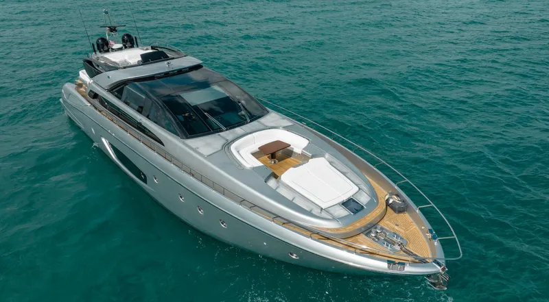 Slide: The Image of Riva 86 Domino 2014 - 7