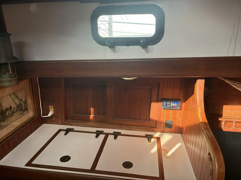Slide: The Image of Vagabond 42 Ketch 1983 - 22
