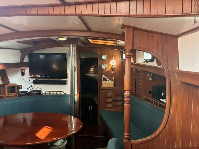 Slide: The Image of Vagabond 42 Ketch 1983 - 3