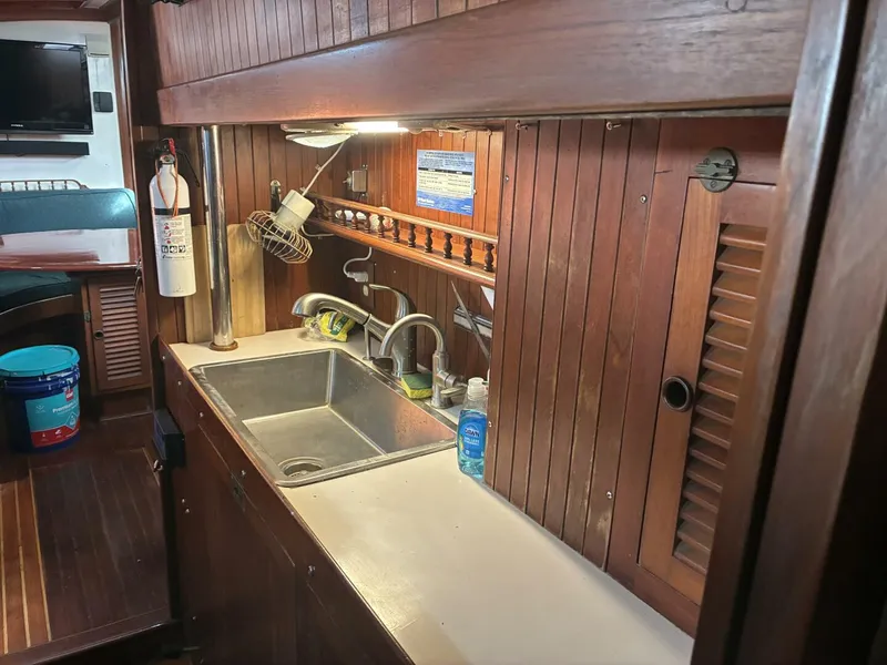 Slide: The Image of Vagabond 42 Ketch 1983 - 34