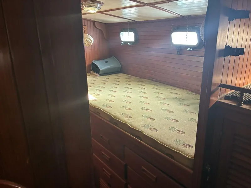 Slide: The Image of Vagabond 42 Ketch 1983 - 48