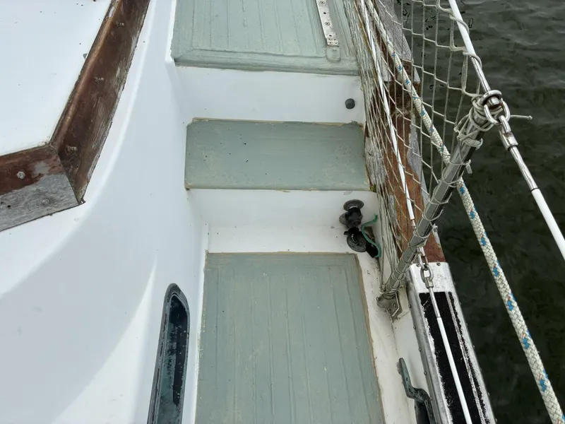 Slide: The Image of Vagabond 42 Ketch 1983 - 70
