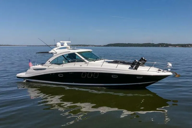 Slide: The Image of Sea Ray 48 Sundancer 2007 - 10