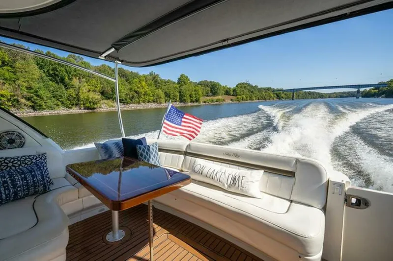 Slide: The Image of Sea Ray 48 Sundancer 2007 - 11
