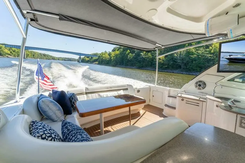 Slide: The Image of Sea Ray 48 Sundancer 2007 - 12