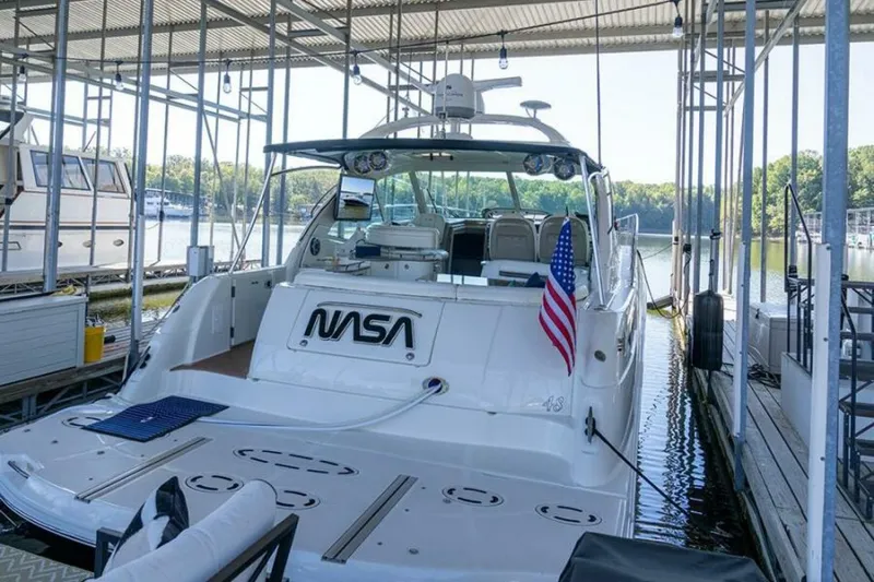 Slide: The Image of Sea Ray 48 Sundancer 2007 - 42
