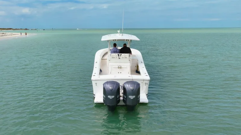 Slide: The Image of Regulator Marine 34SS 2012 - 3
